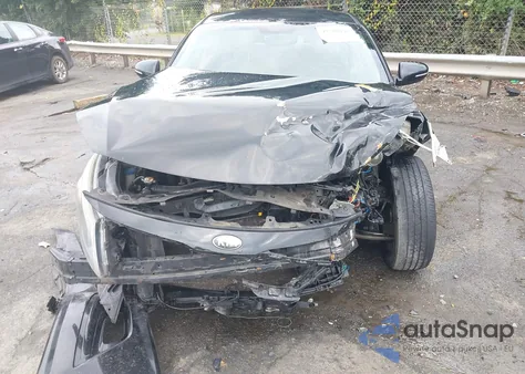 2014 Kia Optima Lx z USA, uszkodzony, nr VIN 5XXGM4A77EG324669